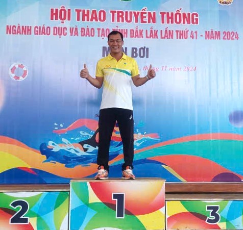  Thầy Nông Quốc Chấn - GV Giáo dục thể chất